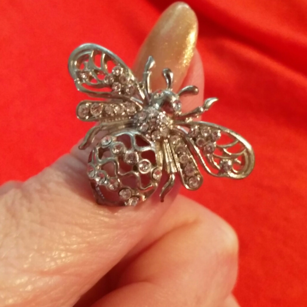 Bumblebee Ring silvertone